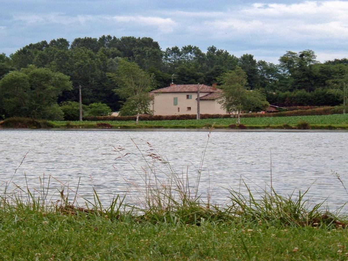 Hotel Le Moulin De L'Etang Chaneins Esterno foto